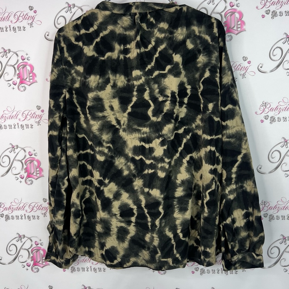 See u soon blouse tie dye style Stylish Black and Tan Women's Top - Picture 2 of 9